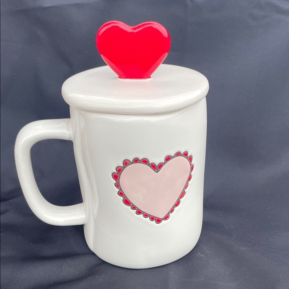 Be Mine Mug with Red Heart Lid - Picture 6 of 6